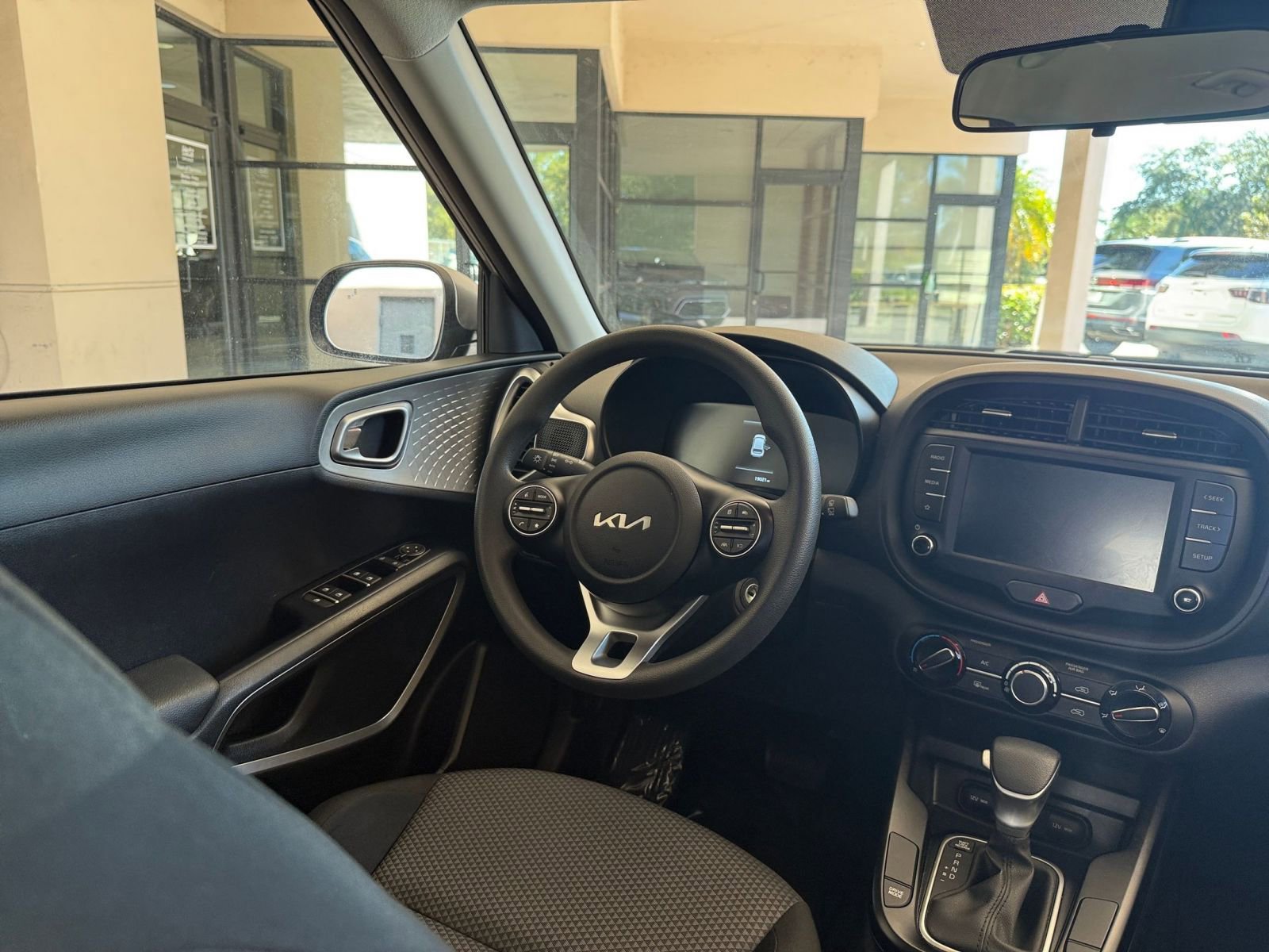 Thumbnail: 2025 Kia Soul - 28