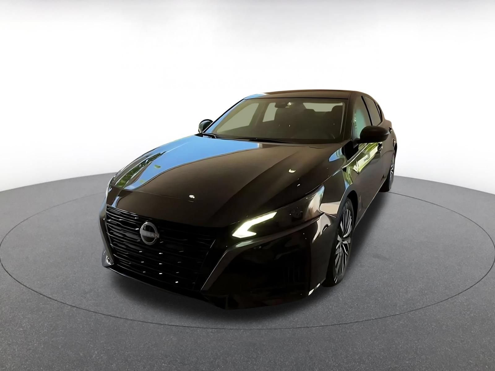 Thumbnail: 2026 Nissan Altima - 4