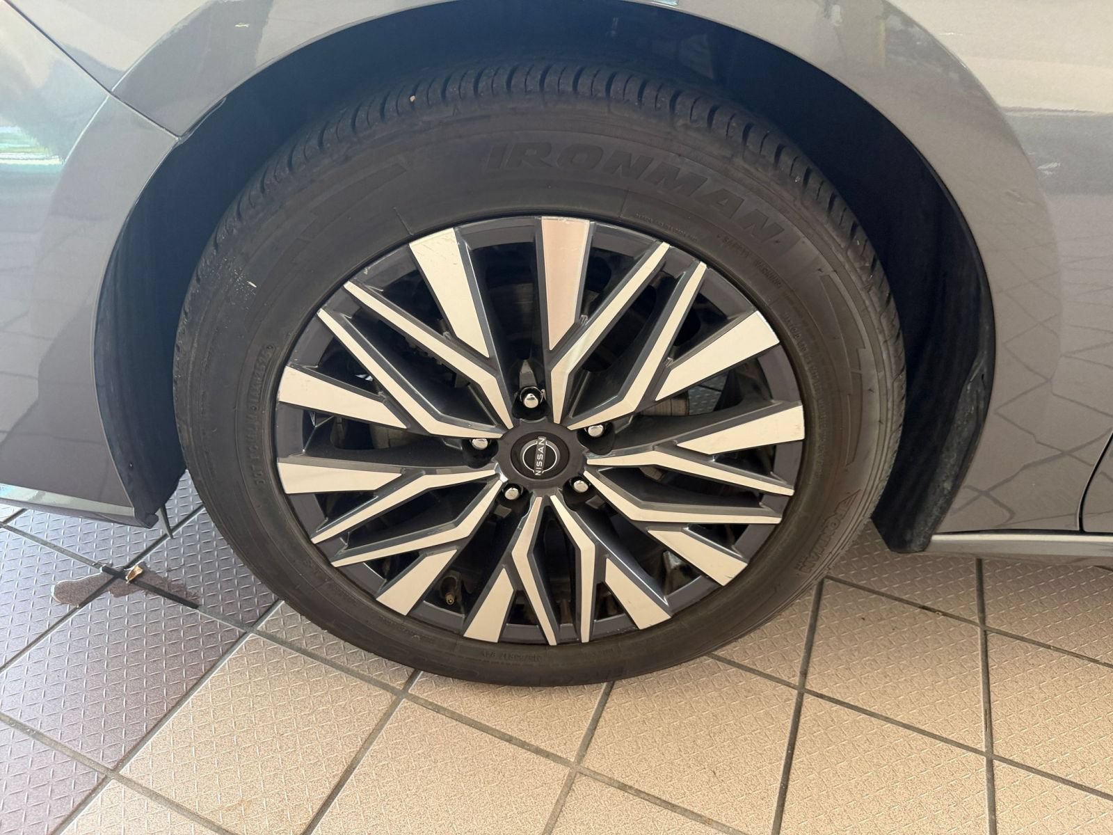 Thumbnail: 2025 Nissan Altima - 24