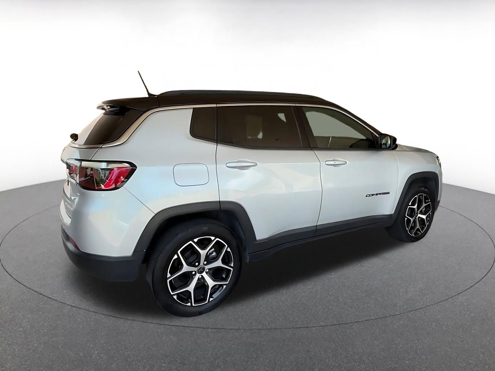 Thumbnail: 2025 Jeep Compass - 15