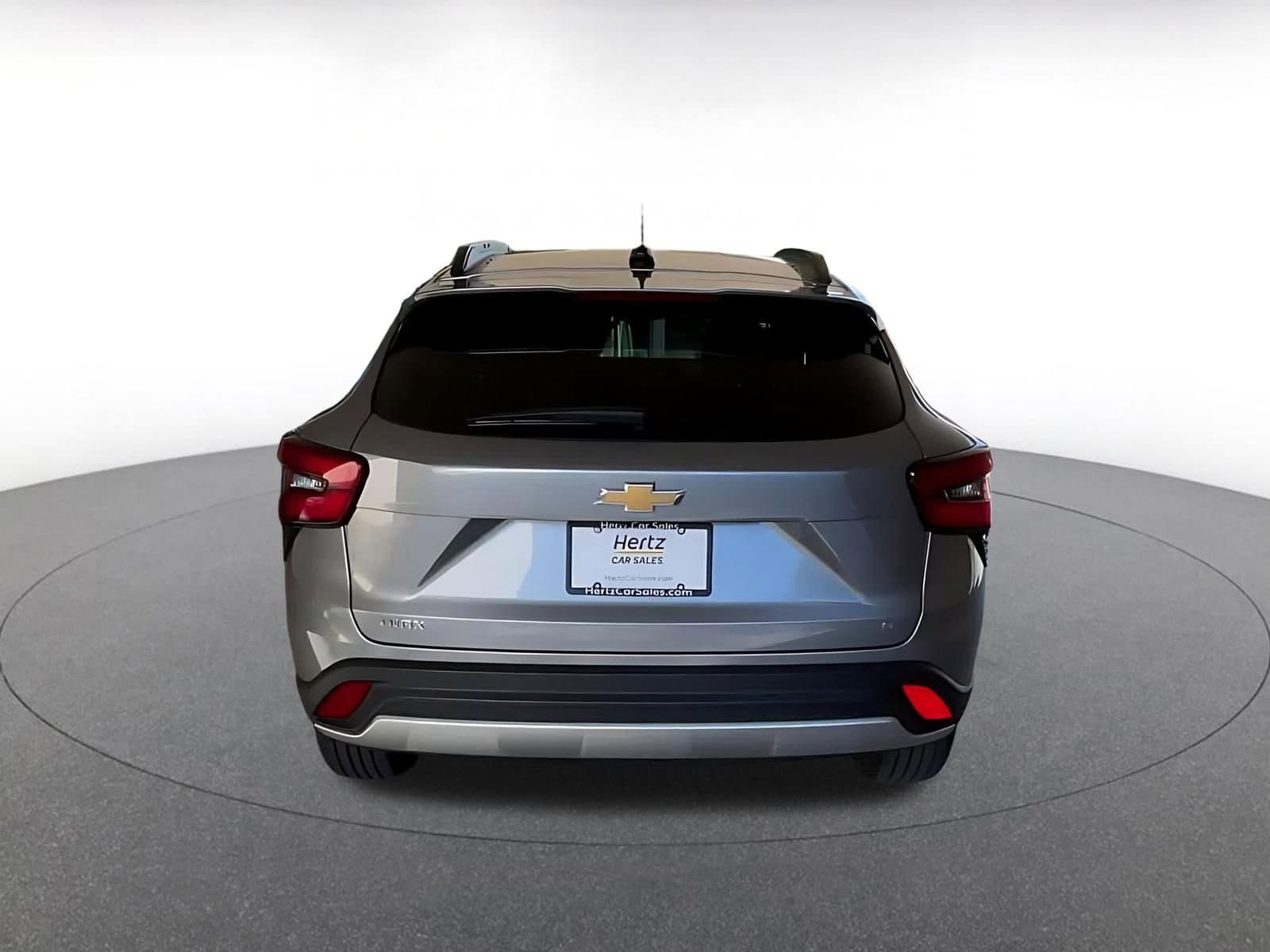 Thumbnail: 2025 Chevrolet Trax - 12