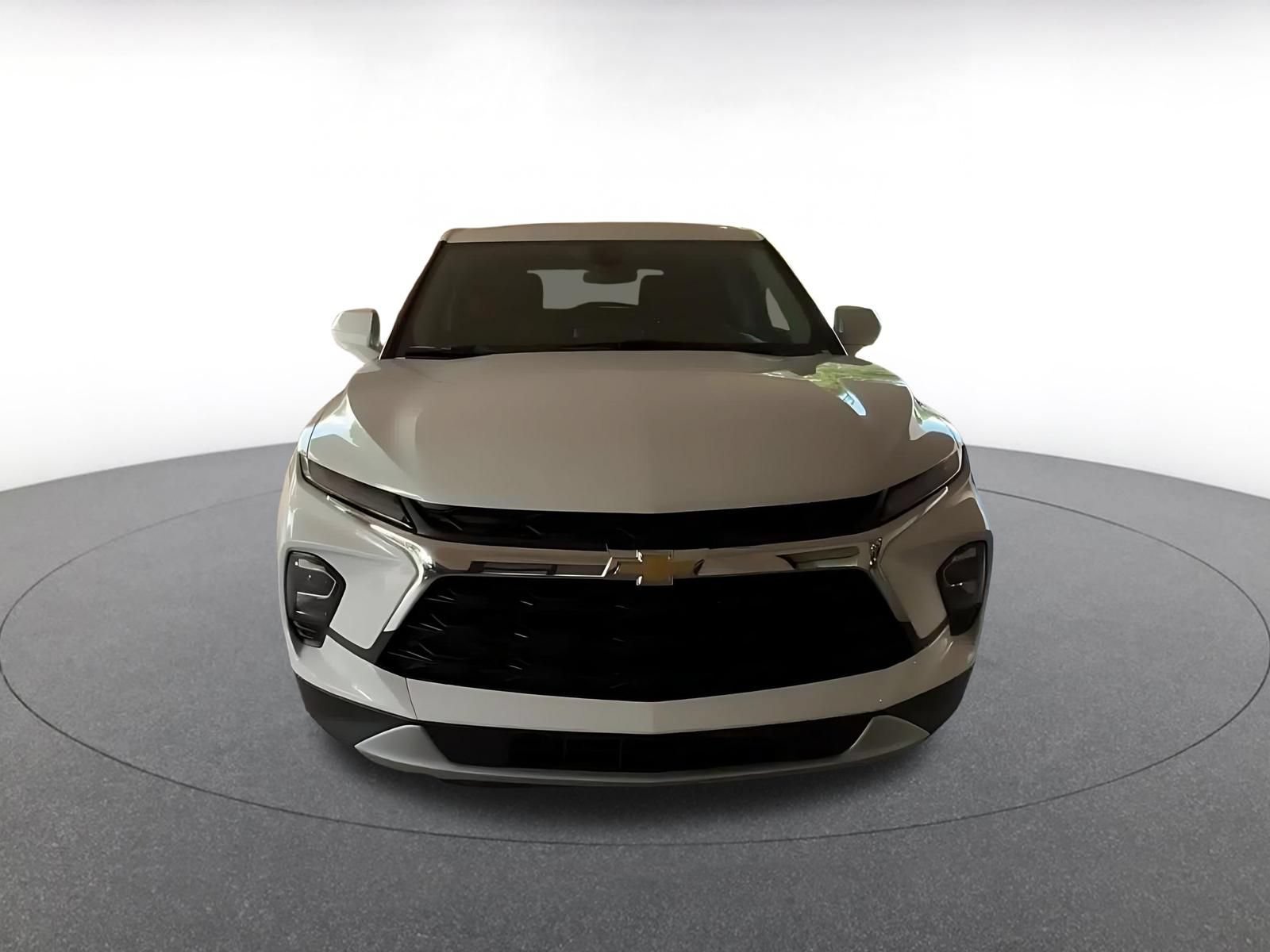 Thumbnail: 2026 Chevrolet Blazer - 4