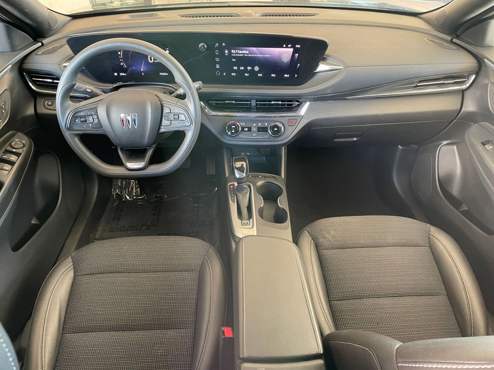 Thumbnail: 2025 Buick Envista - 31