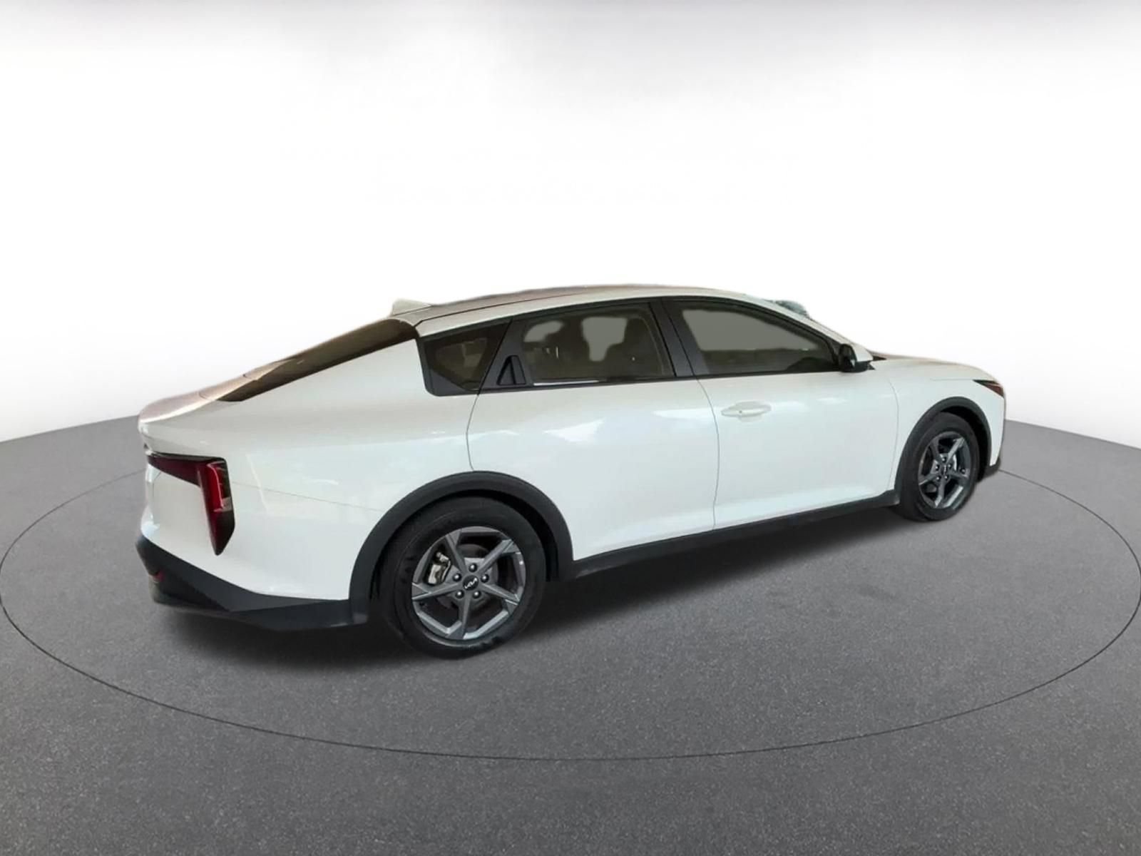 Thumbnail: 2025 Kia K4 - 13