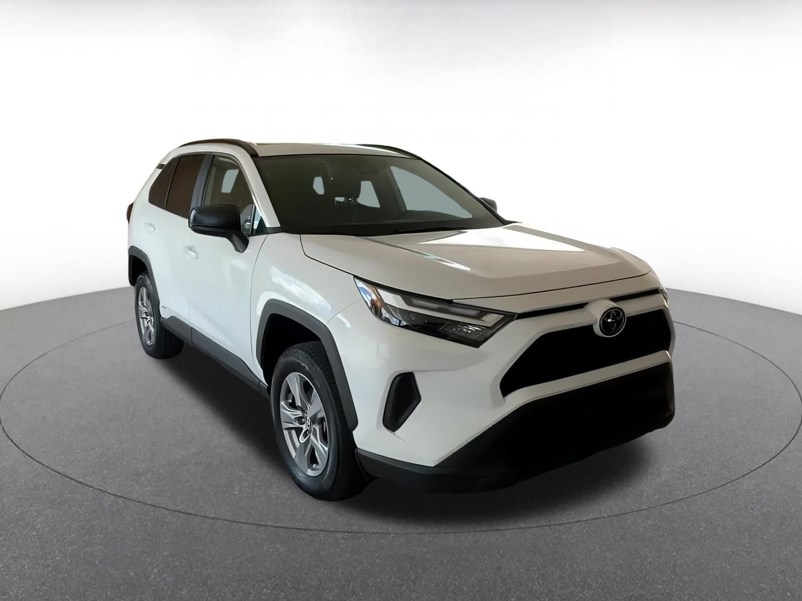 Thumbnail: 2025 Toyota RAV4 - 3