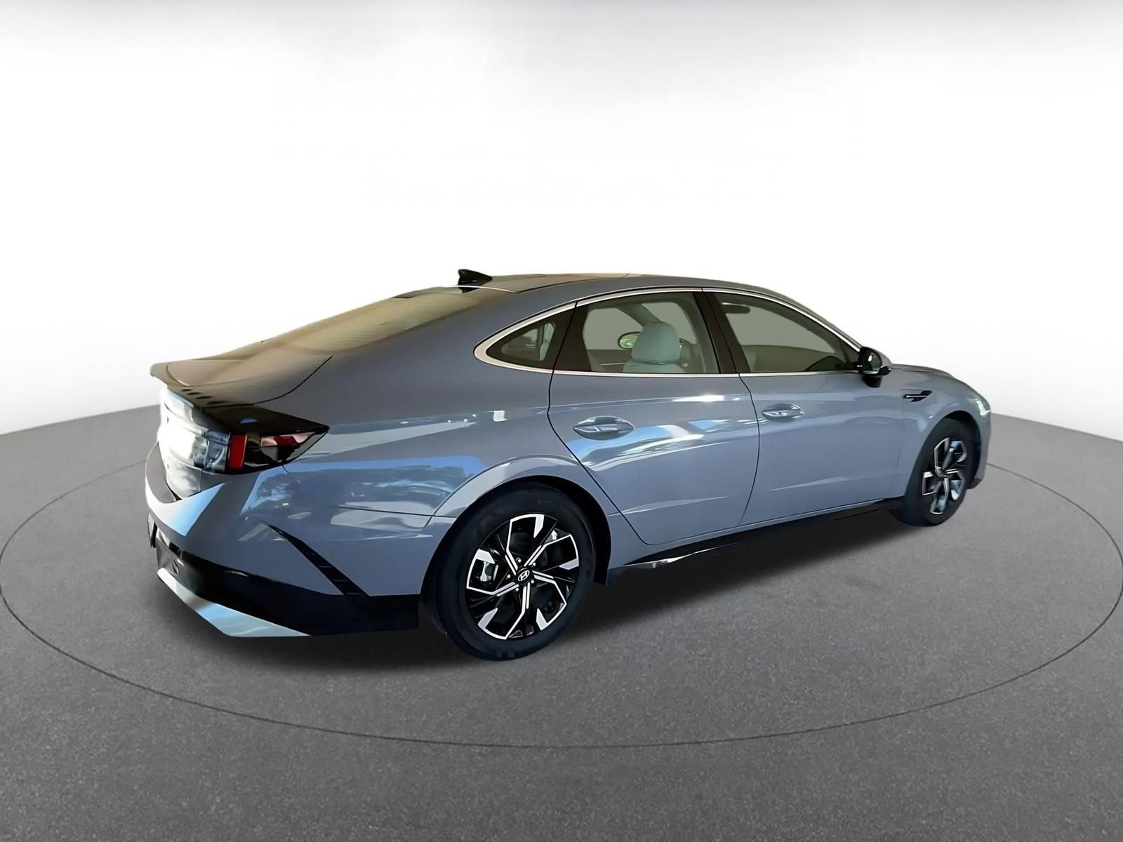 Thumbnail: 2025 Hyundai Sonata - 15