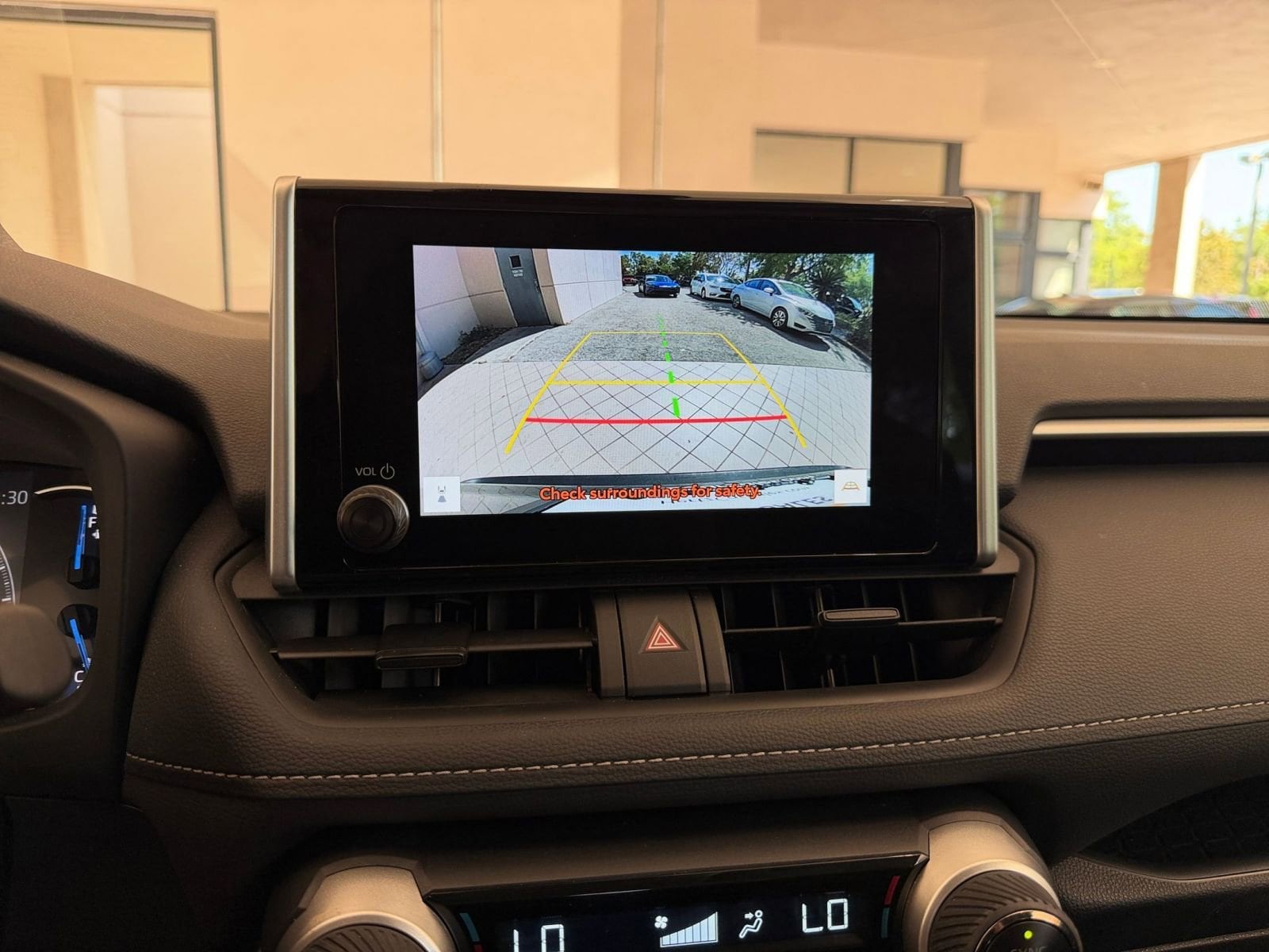 Thumbnail: 2025 Toyota RAV4 - 20