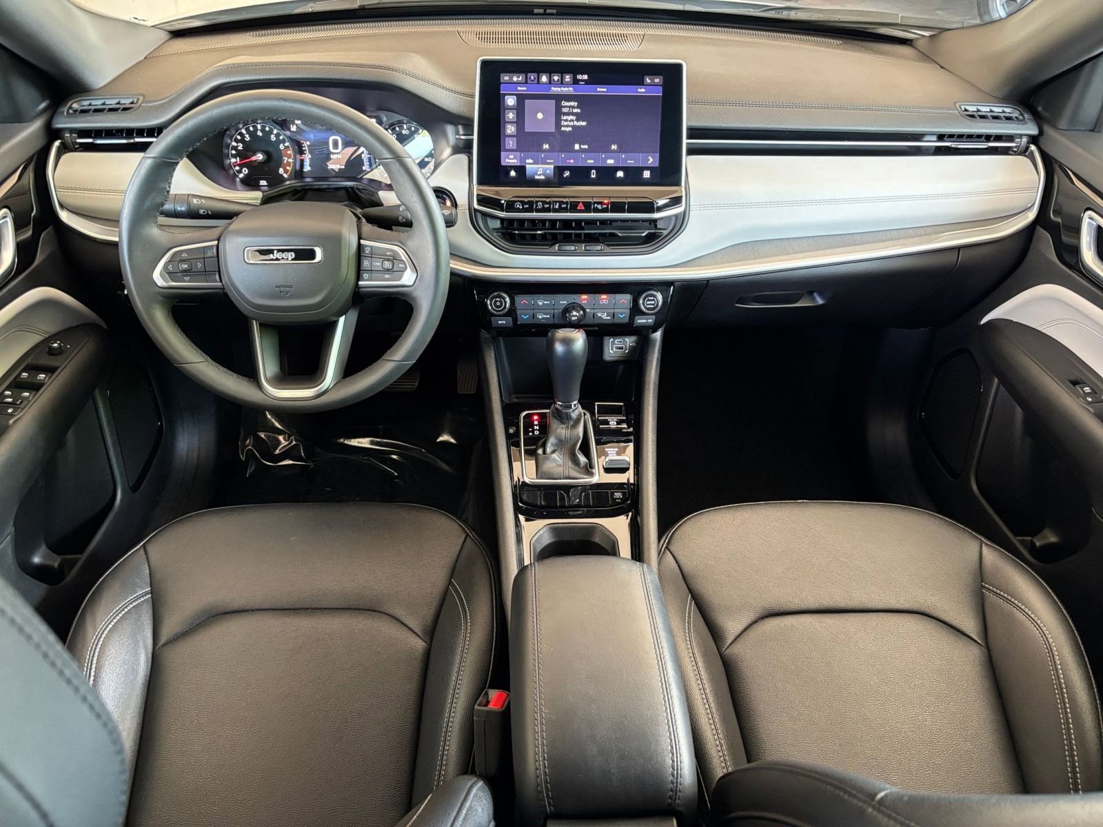 Thumbnail: 2025 Jeep Compass - 33