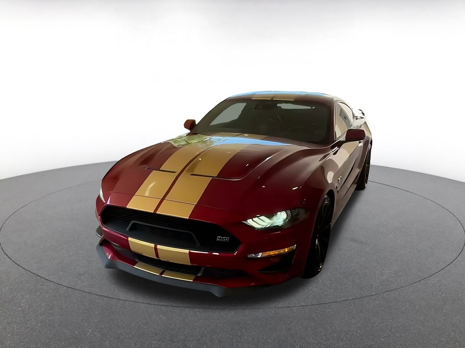 Thumbnail: 2022 Ford Mustang - 10