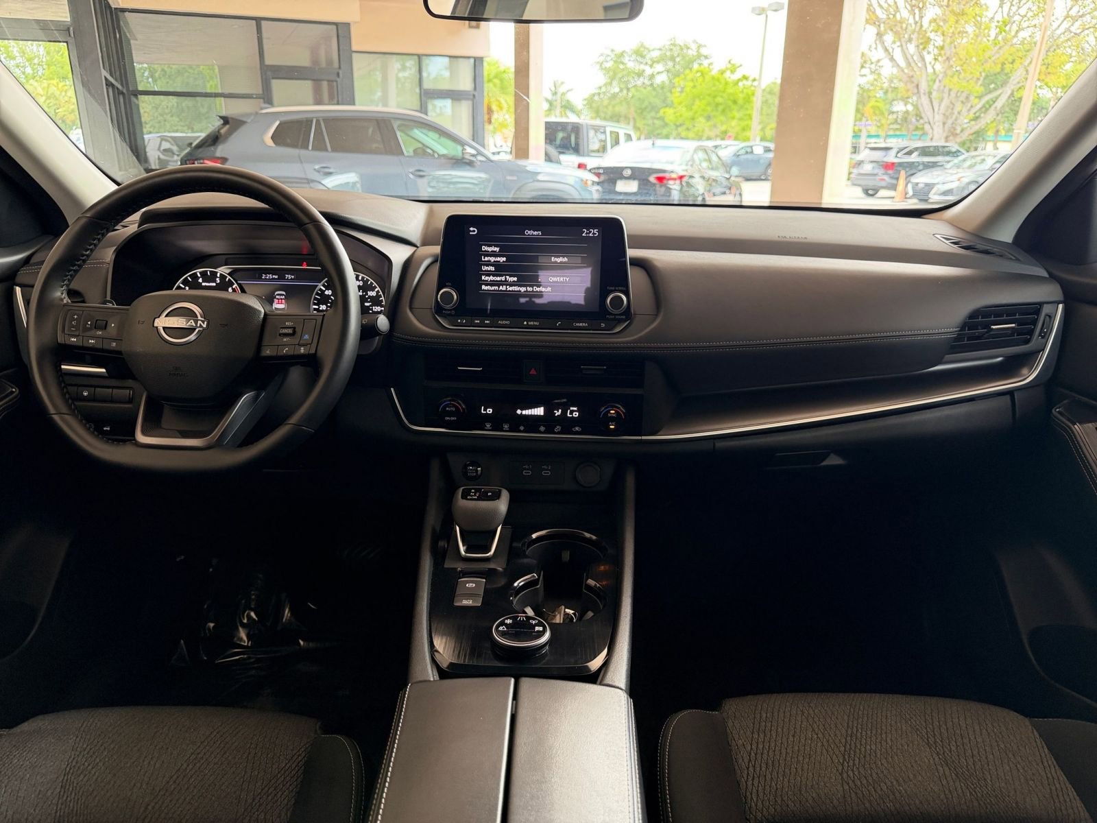 Thumbnail: 2025 Nissan Rogue - 29