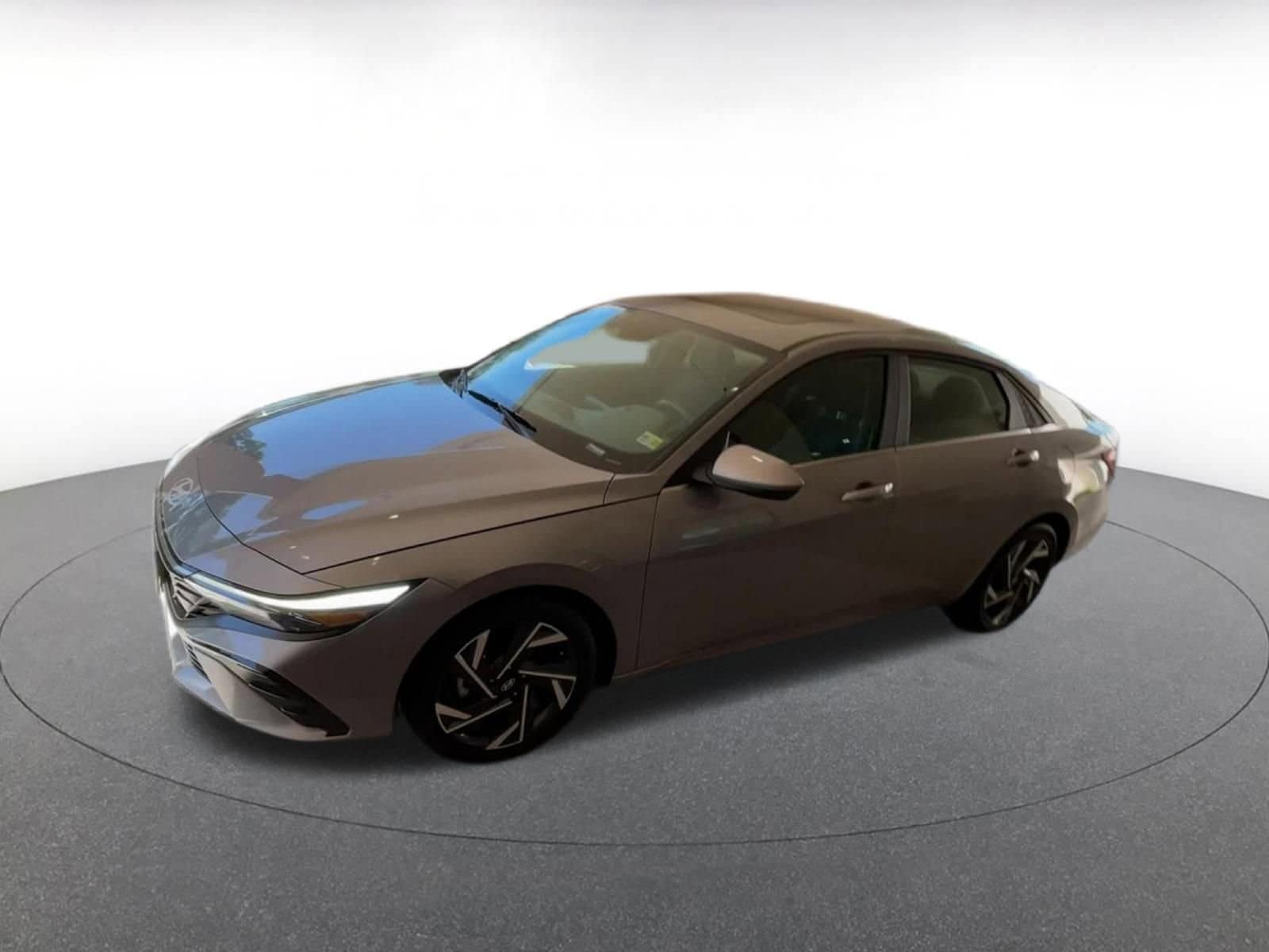 Thumbnail: 2025 Hyundai Elantra - 8