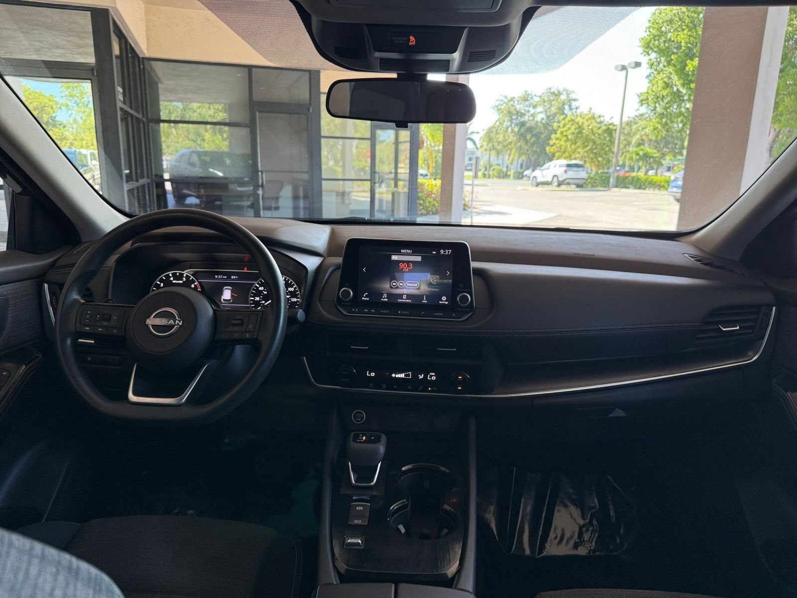 Thumbnail: 2023 Nissan Rogue - 30