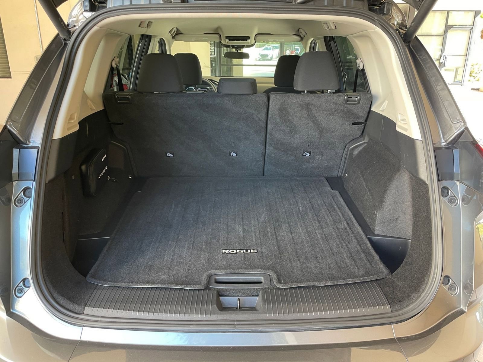 Thumbnail: 2025 Nissan Rogue - 33