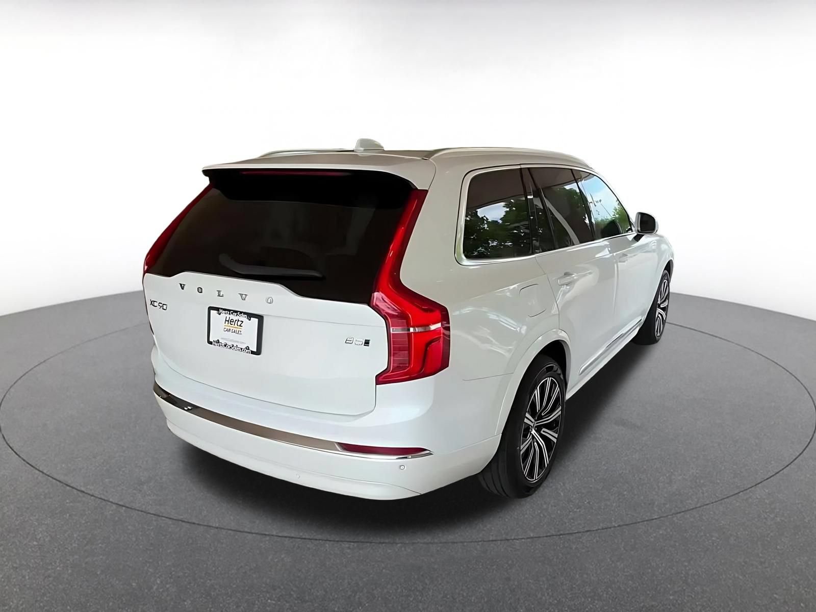 Thumbnail: 2025 Volvo XC90 - 15