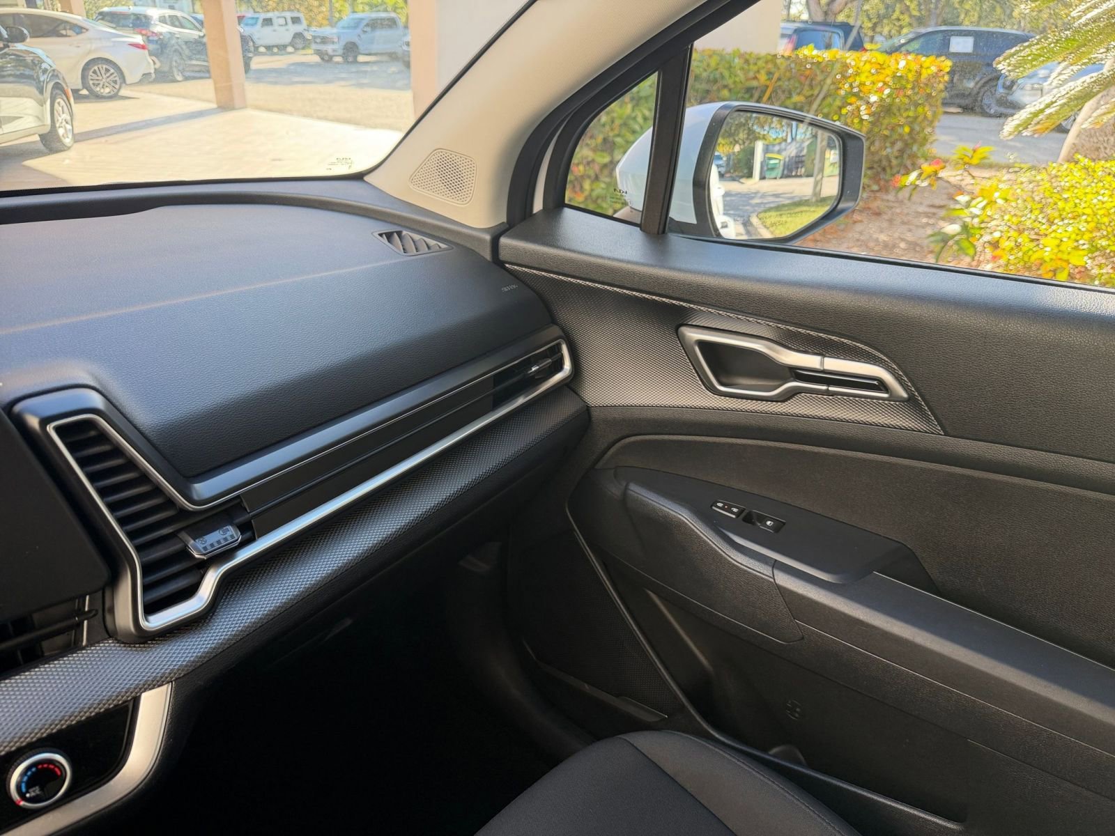 Thumbnail: 2025 Kia Sportage - 29