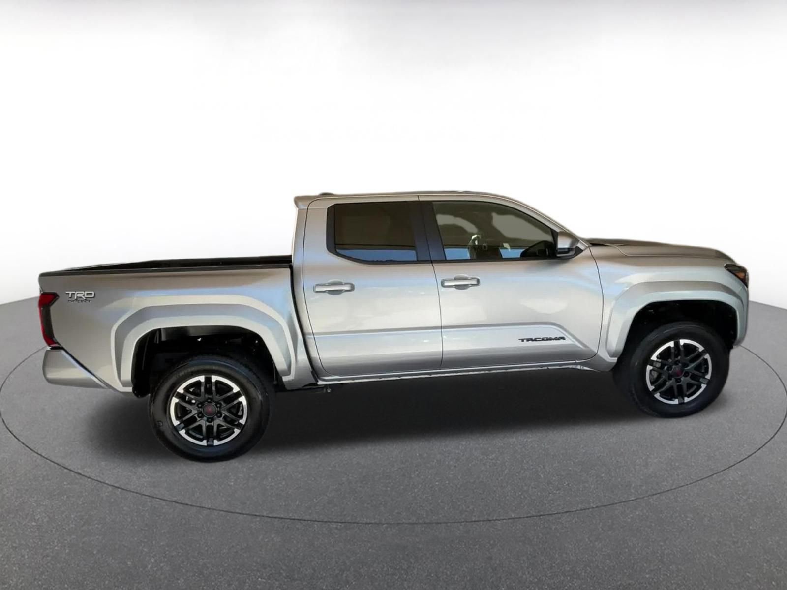 Thumbnail: 2024 Toyota Tacoma - 16