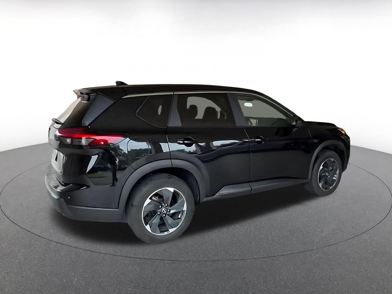 Thumbnail: 2025 Nissan Rogue - 14