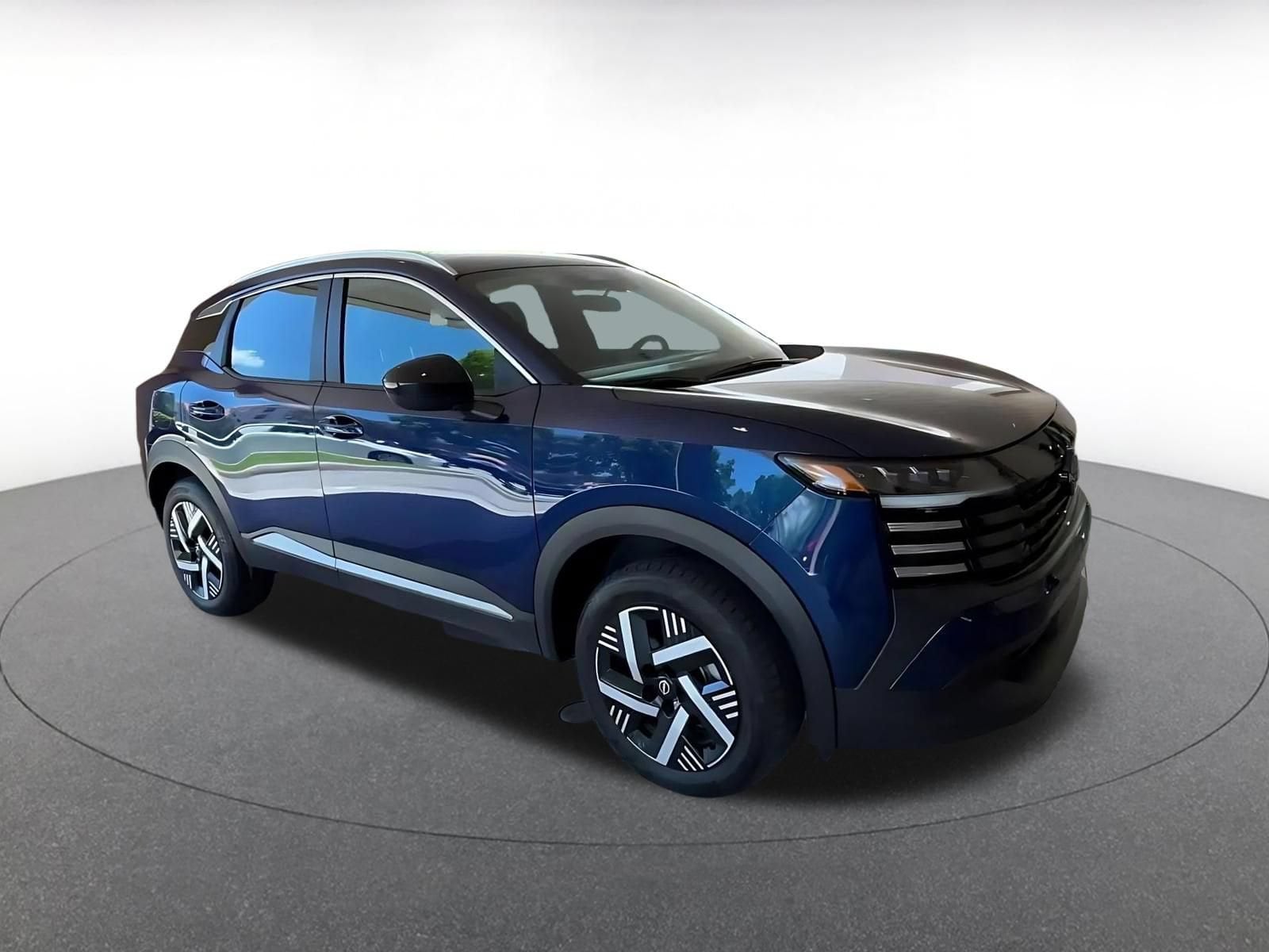 Thumbnail: 2026 Nissan Kicks - 2