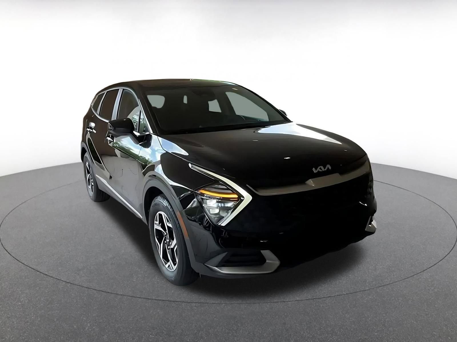 Thumbnail: 2025 Kia Sportage - 3