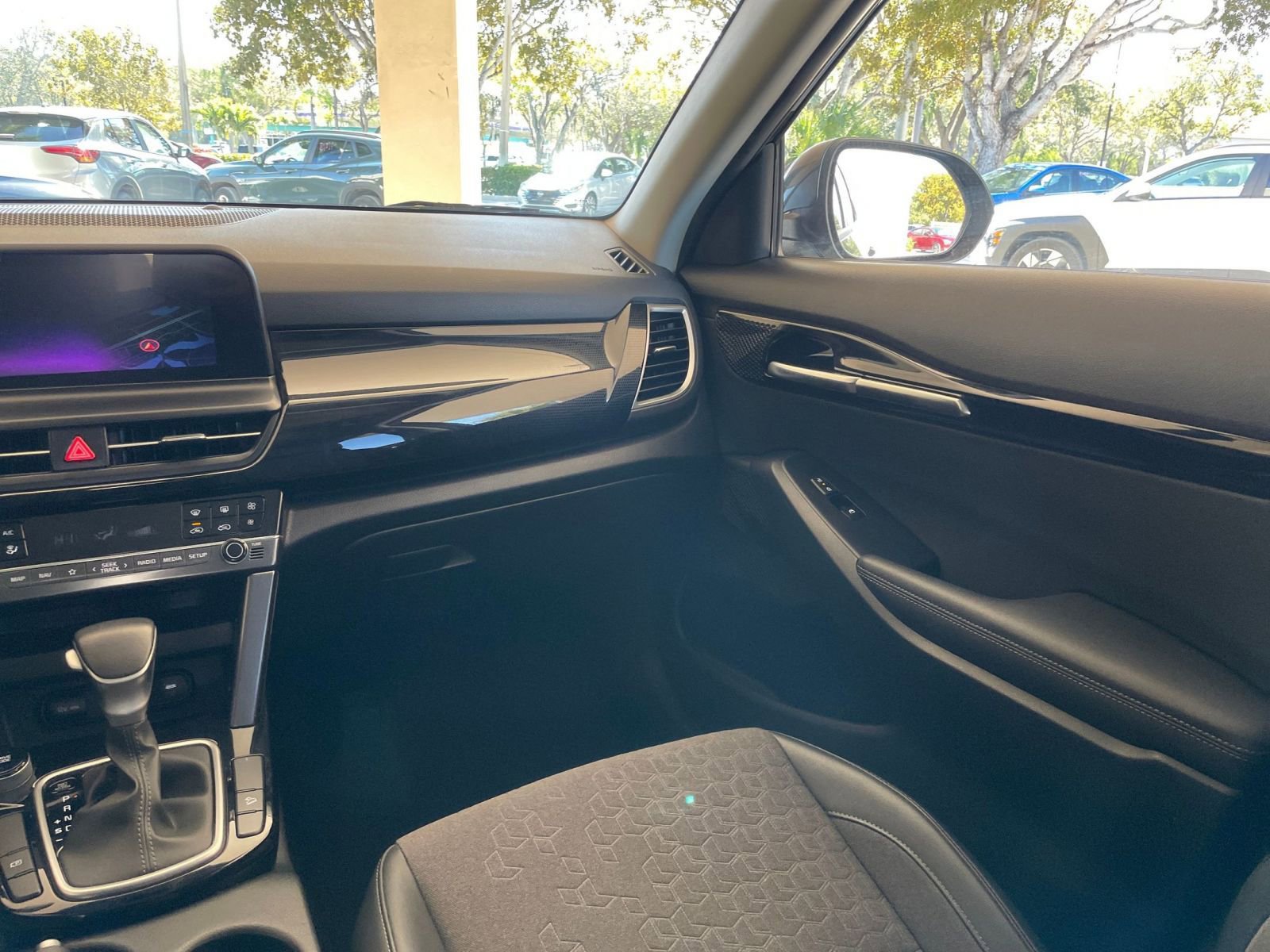 Thumbnail: 2025 Kia Seltos - 31