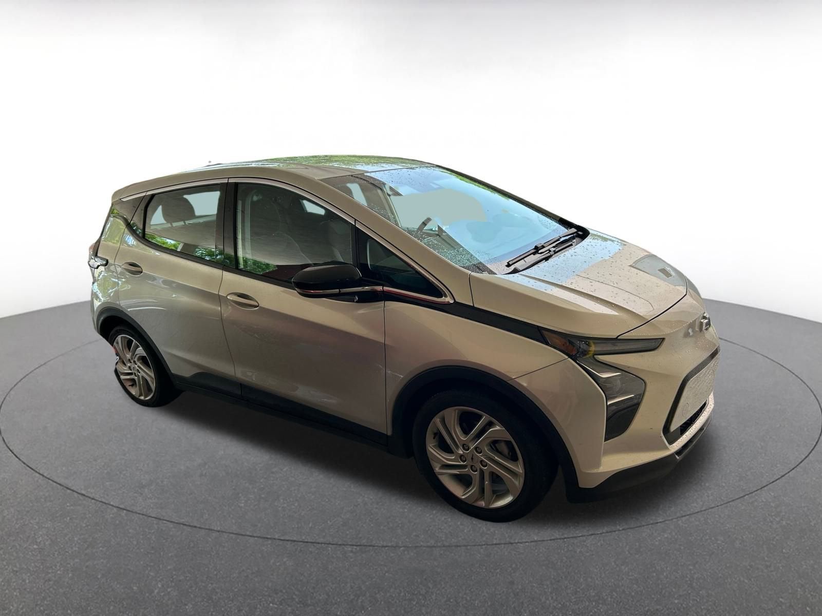 Thumbnail: 2023 Chevrolet Bolt EV - 1