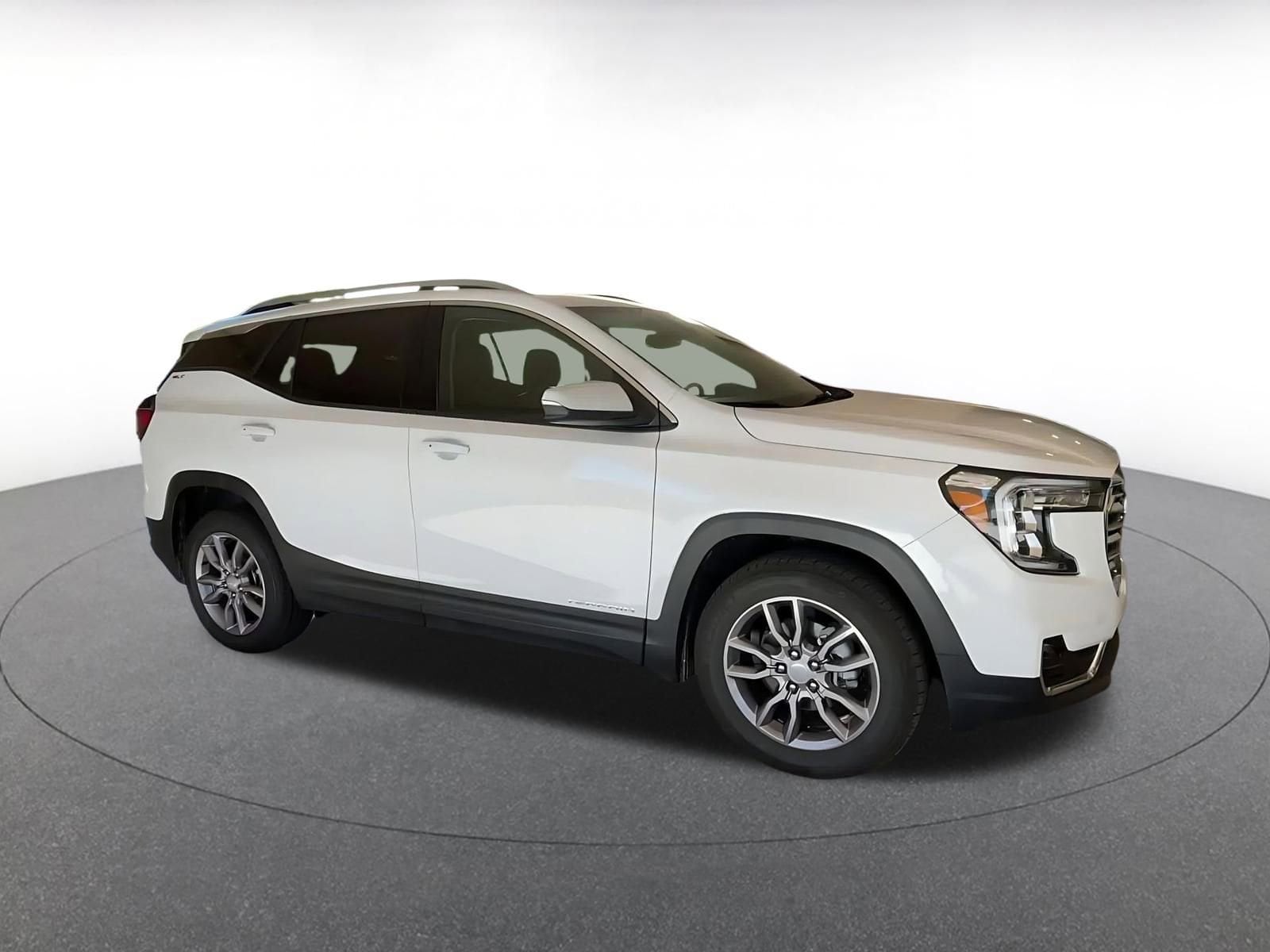 Thumbnail: 2024 GMC Terrain - 2