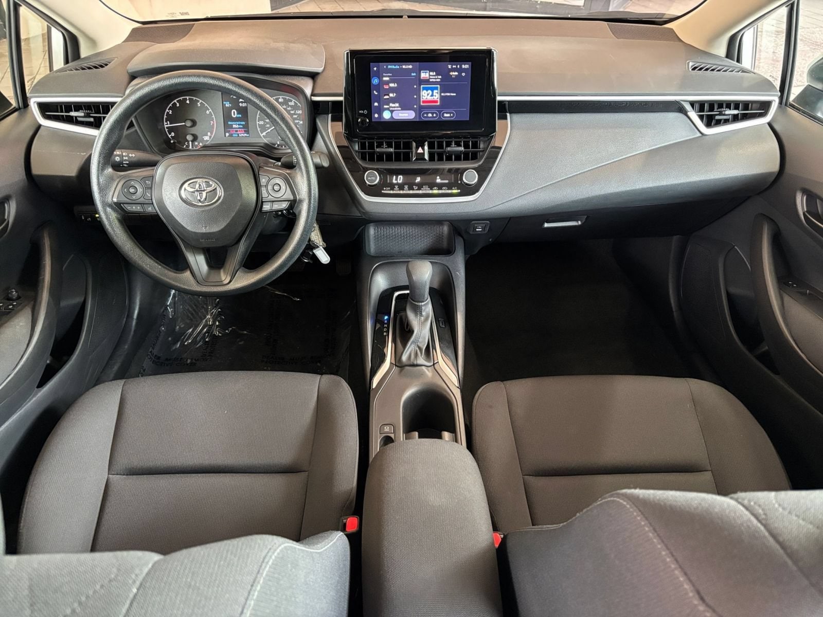 Thumbnail: 2025 Toyota Corolla - 31