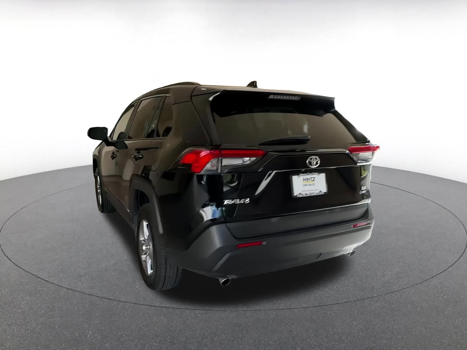 Thumbnail: 2025 Toyota RAV4 - 9