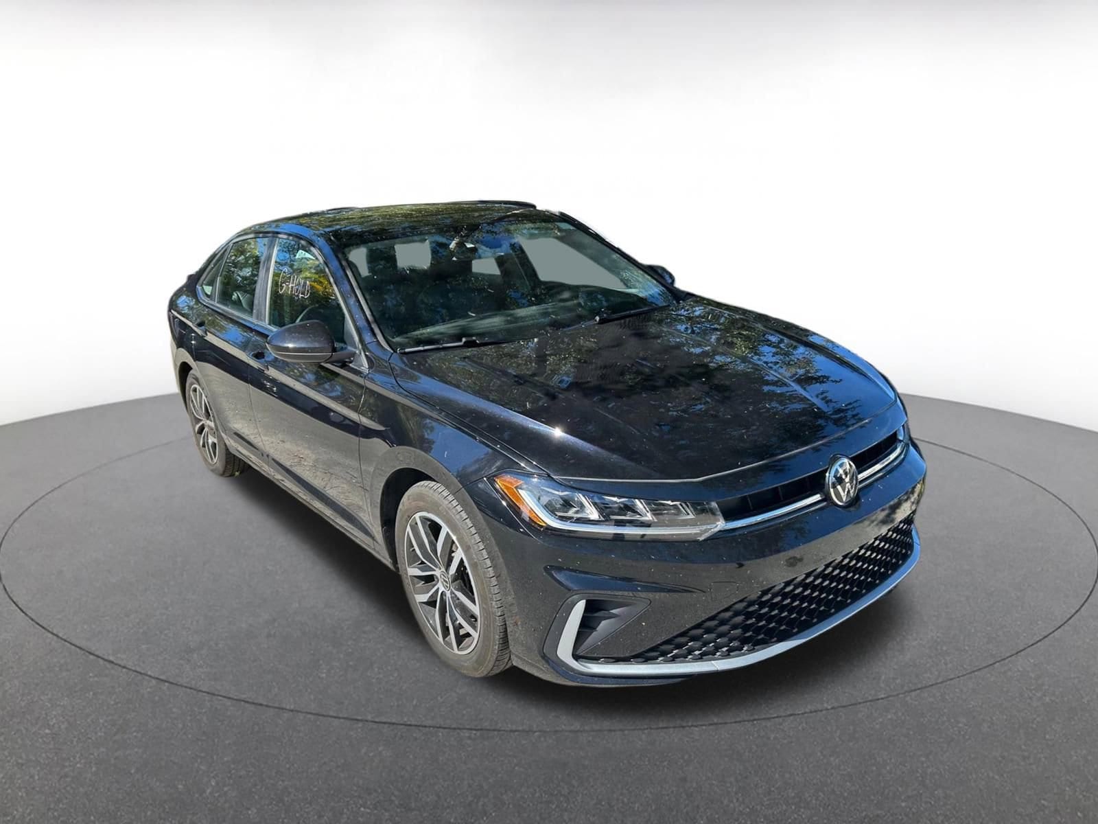 Thumbnail: 2025 Volkswagen Jetta - 1