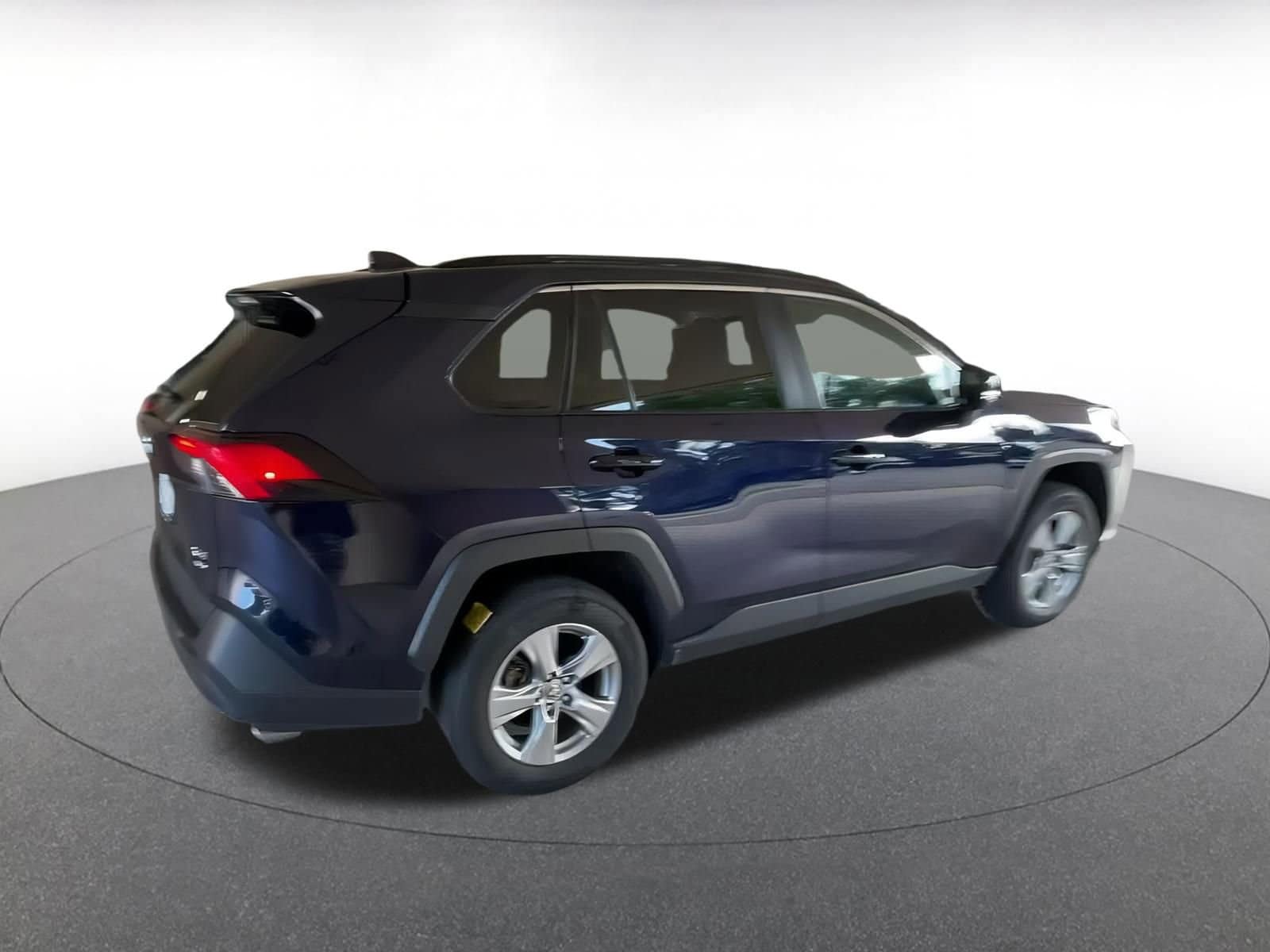 Thumbnail: 2024 Toyota RAV4 - 15