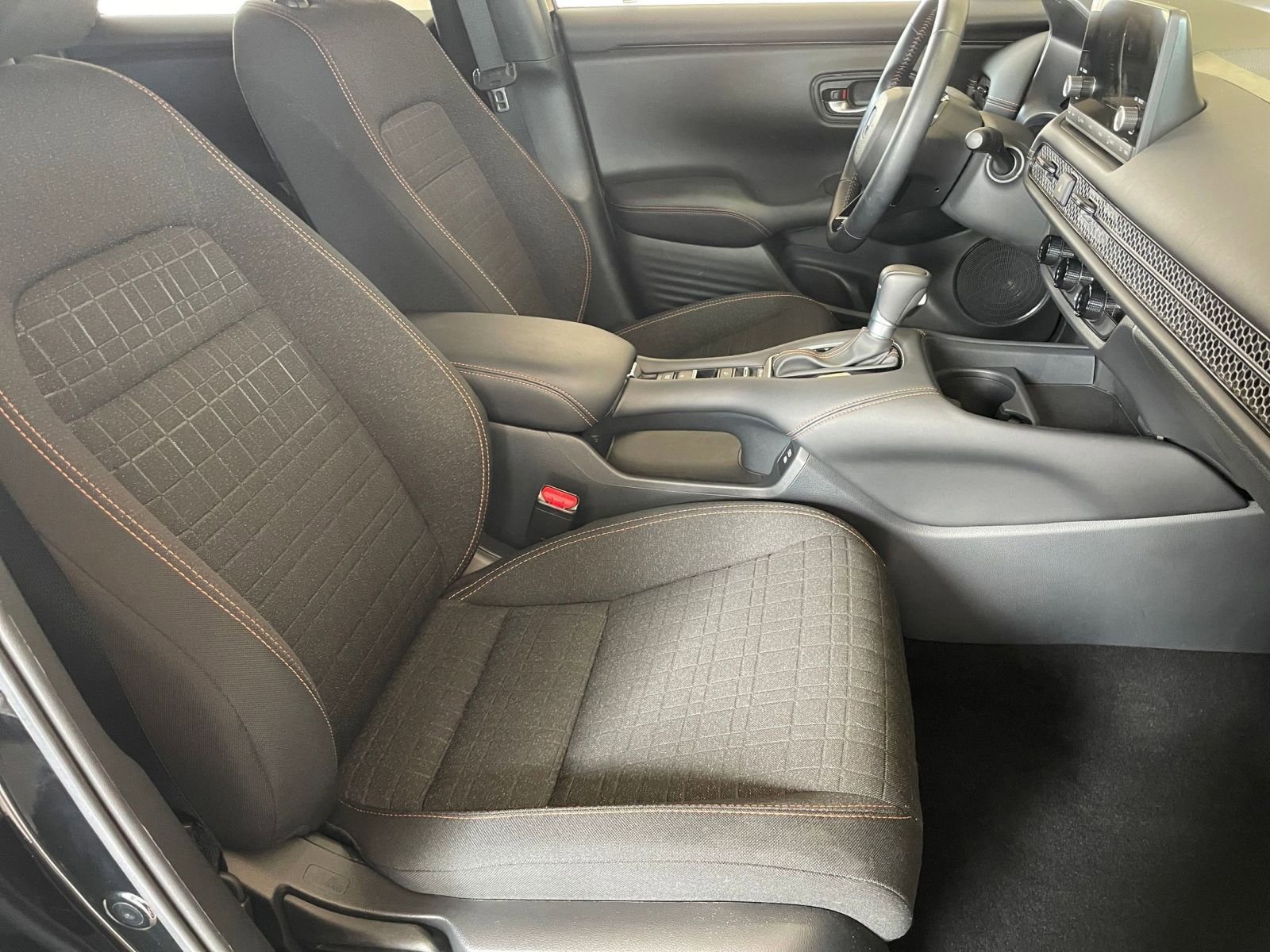 Thumbnail: 2025 Honda HR-V - 34