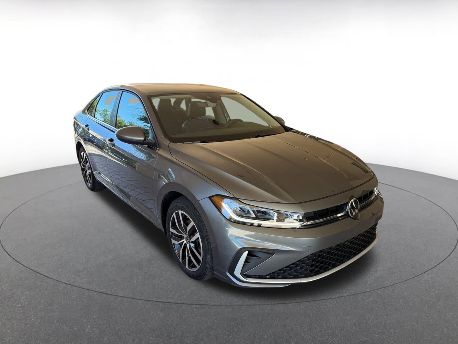 Thumbnail: 2025 Volkswagen Jetta - 1