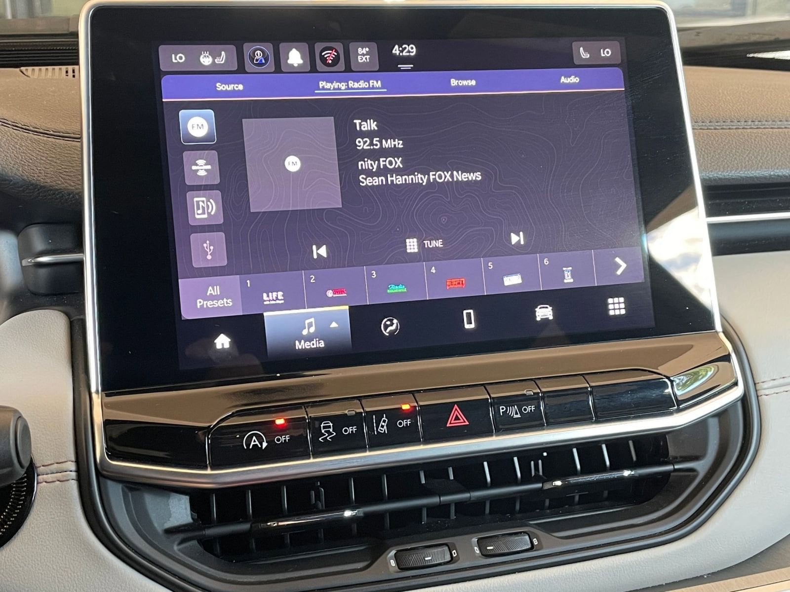 Thumbnail: 2025 Jeep Compass - 21