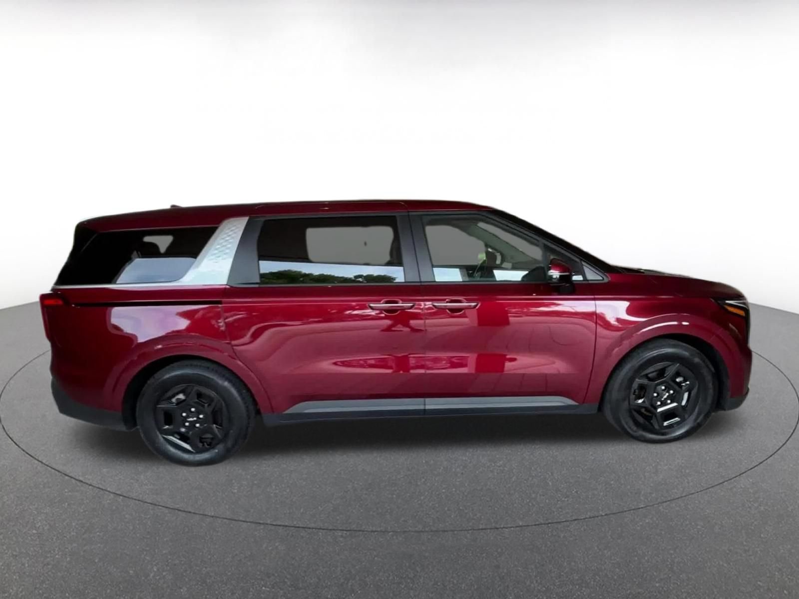 Thumbnail: 2026 Kia Carnival - 16