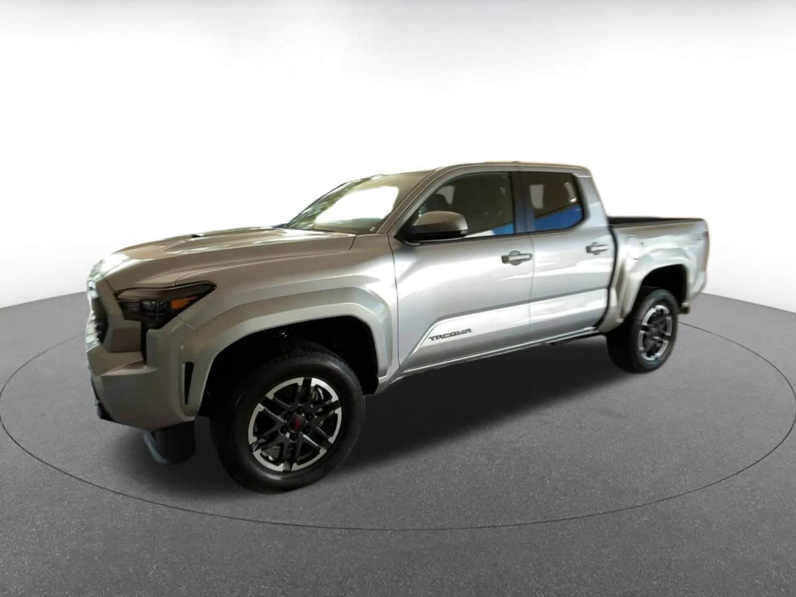 Thumbnail: 2024 Toyota Tacoma - 8