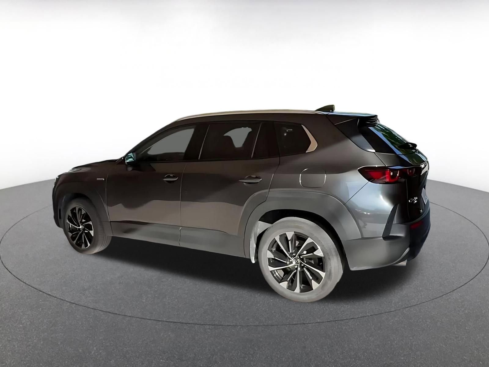 Thumbnail: 2025 Mazda CX-50 - 8