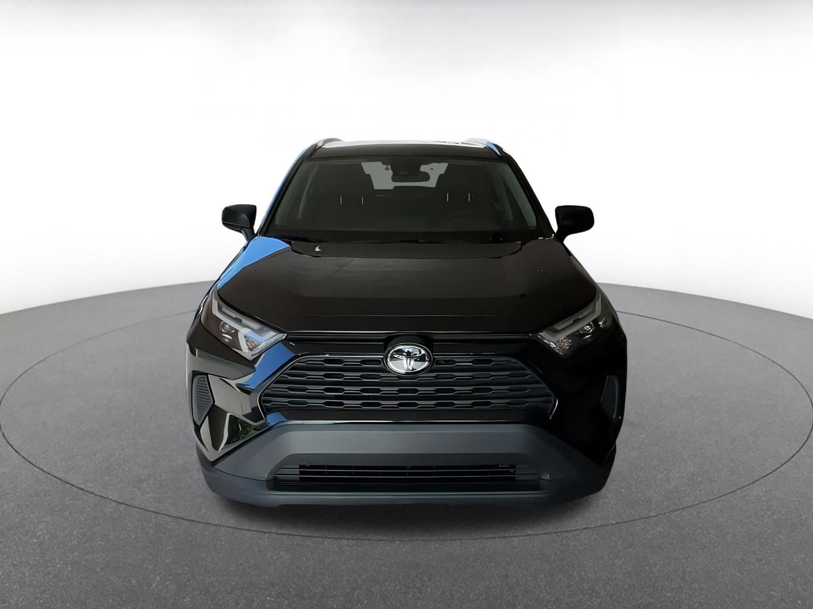 Thumbnail: 2025 Toyota RAV4 - 7