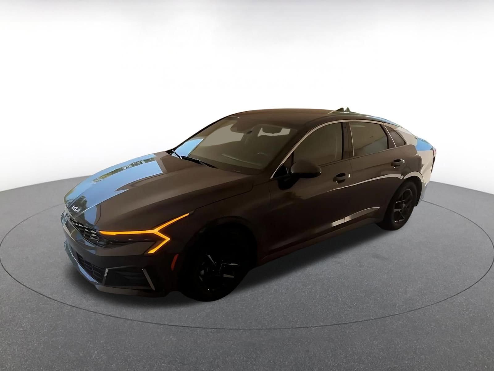 Thumbnail: 2025 Kia K5 - 8