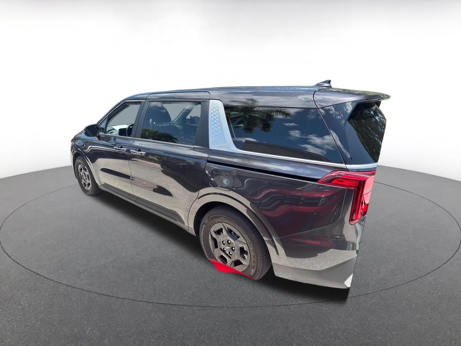 Thumbnail: 2026 Kia Carnival - 6