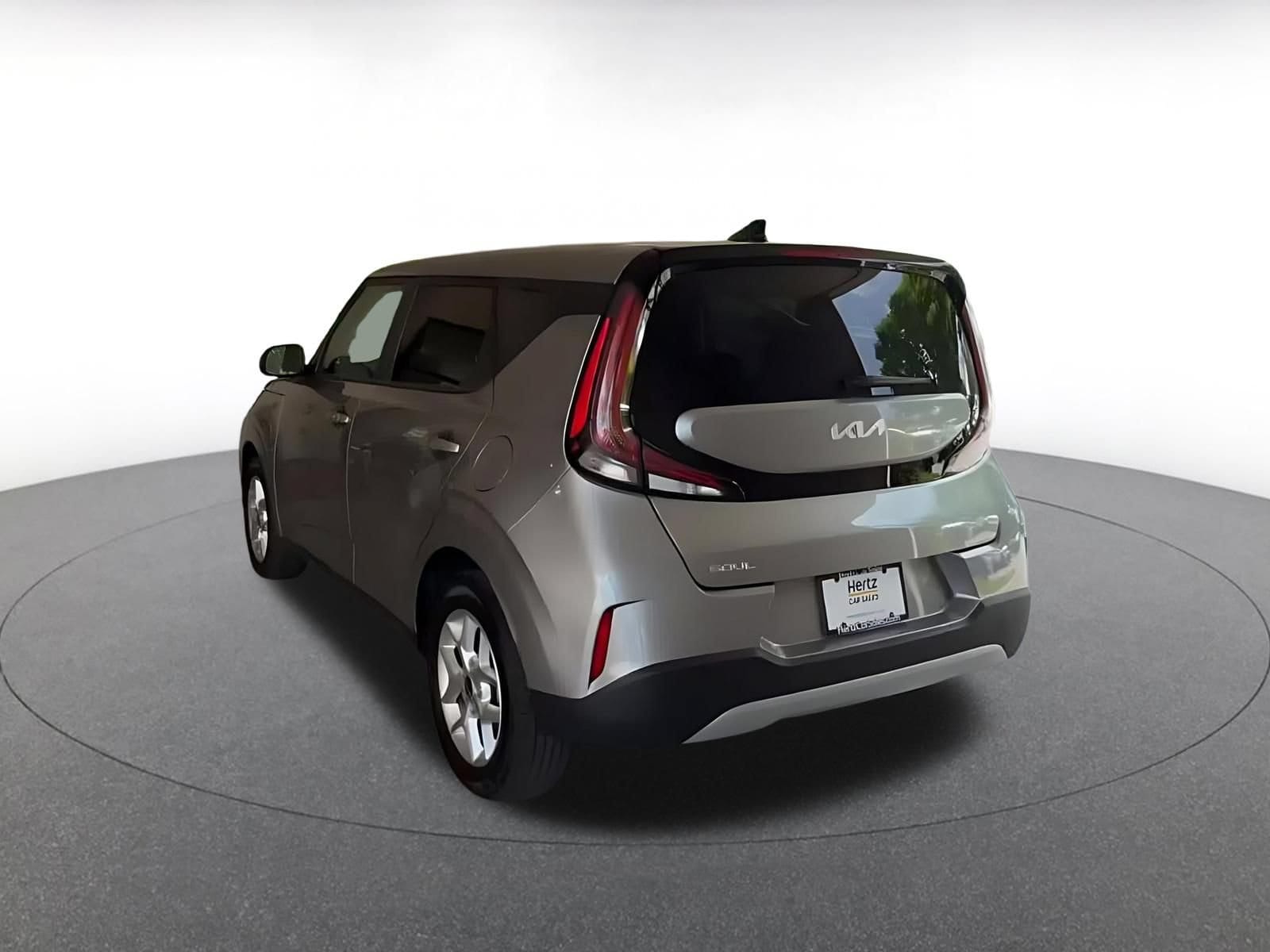 2025 Kia Soul LX - Photo 9