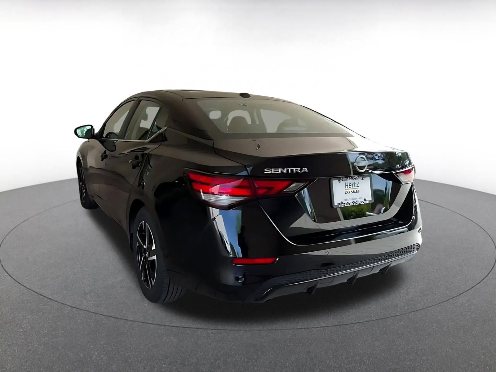 Thumbnail: 2025 Nissan Sentra - 11