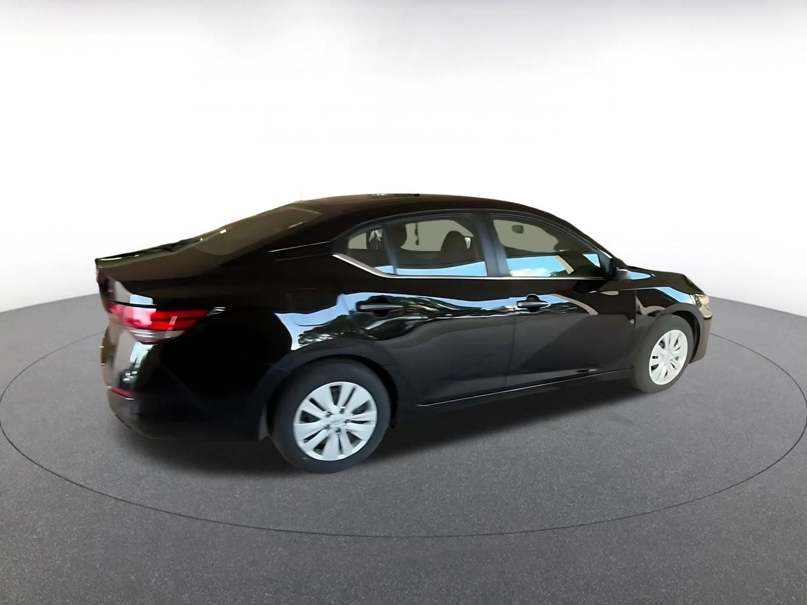 Thumbnail: 2025 Nissan Sentra - 15