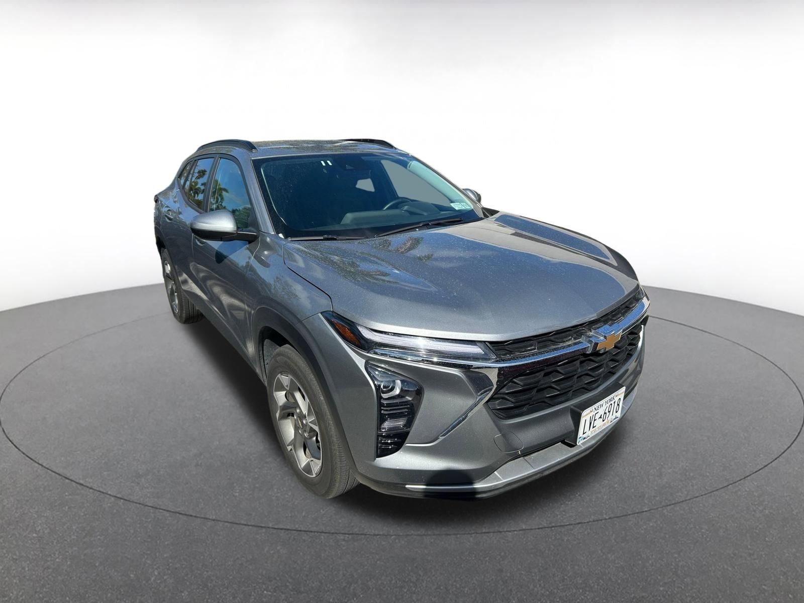 Thumbnail: 2025 Chevrolet Trax - 1