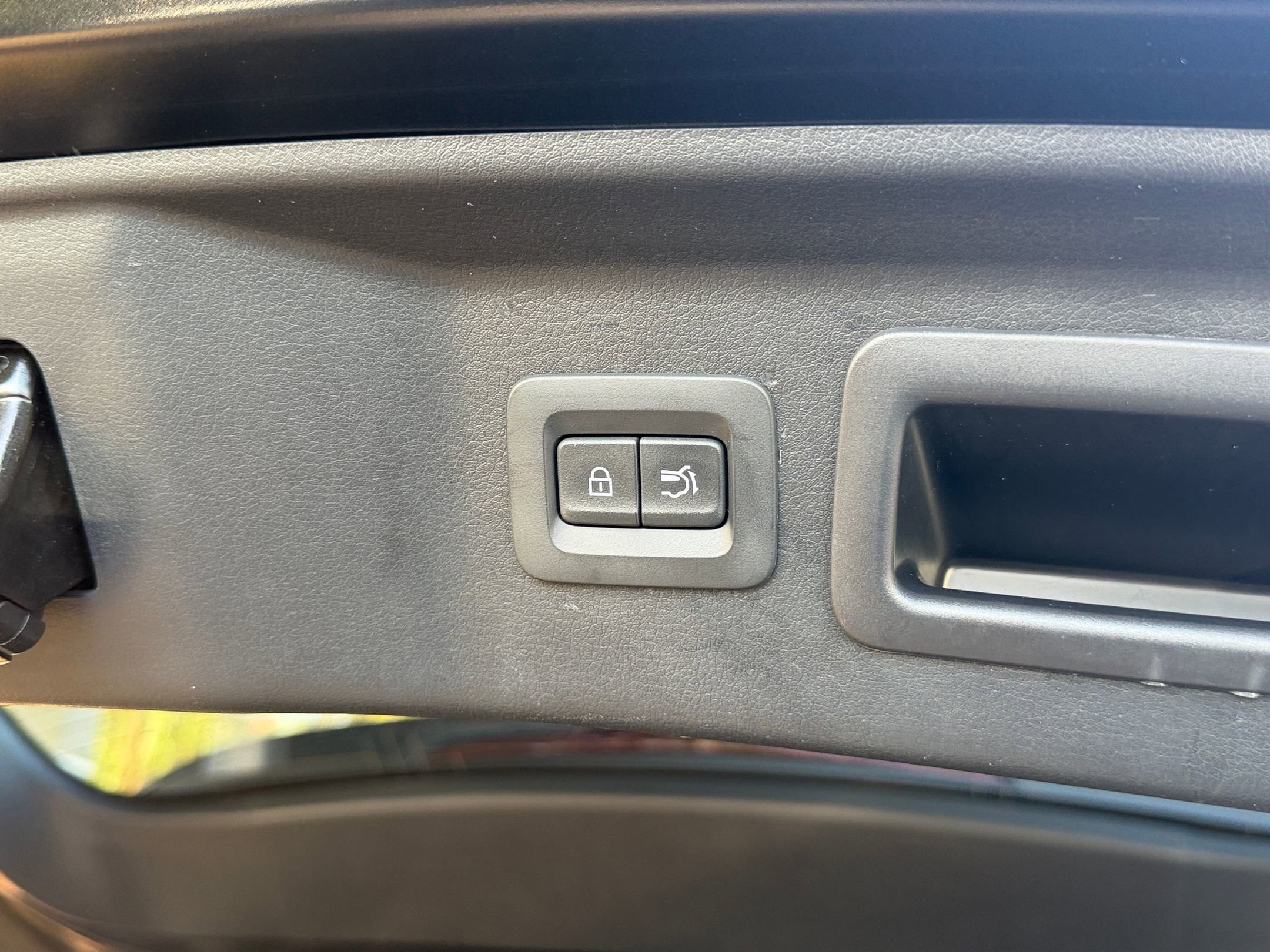 Thumbnail: 2025 Mazda CX-90 - 21