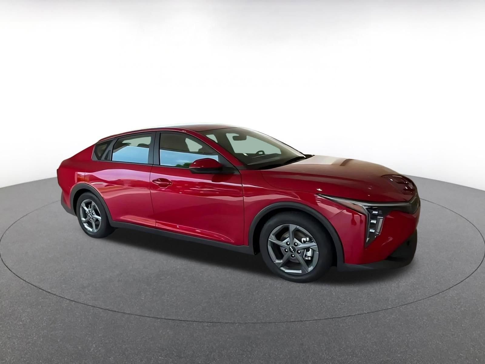 Thumbnail: 2025 Kia K4 - 2
