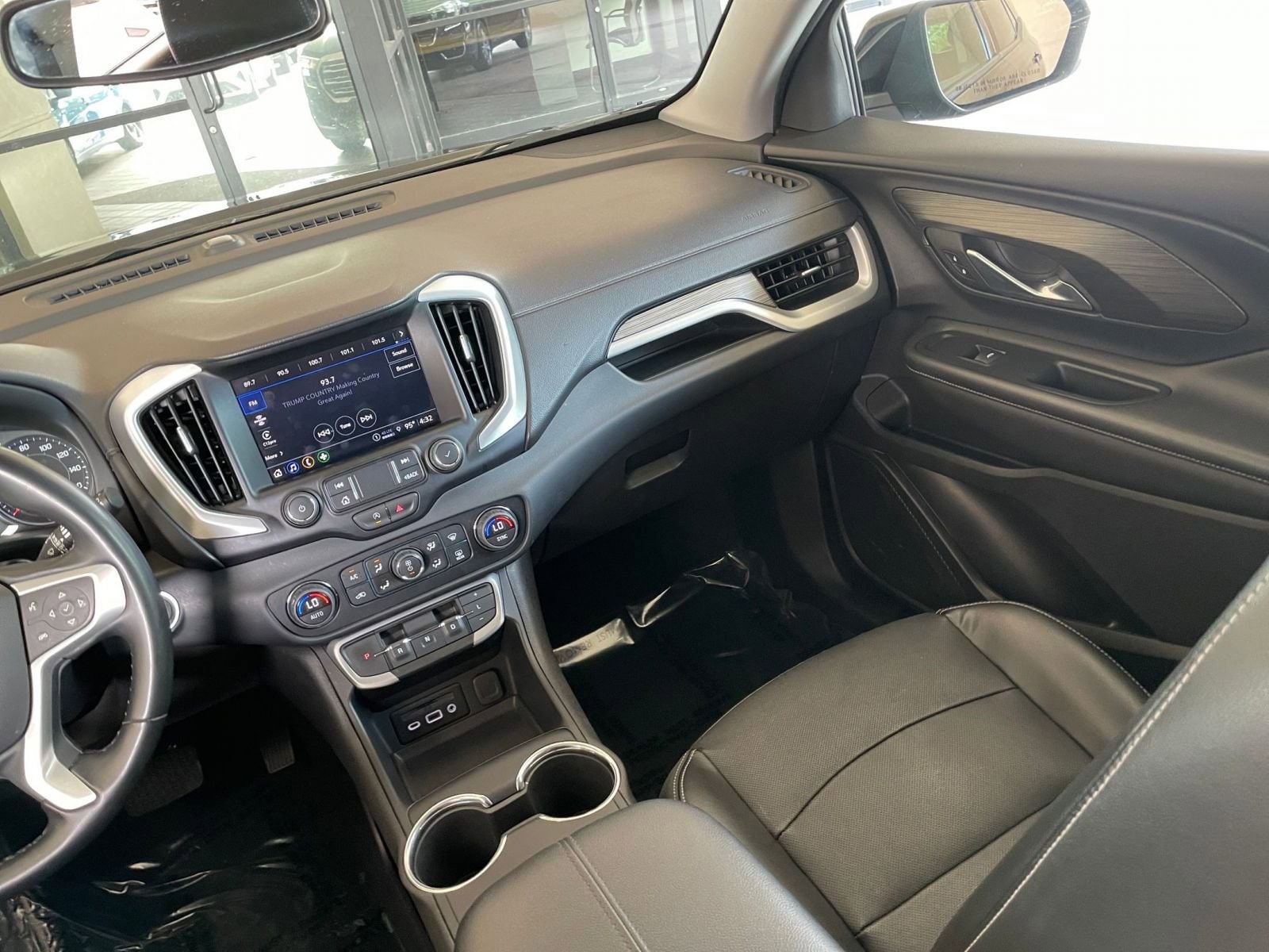 Thumbnail: 2023 GMC Terrain - 35