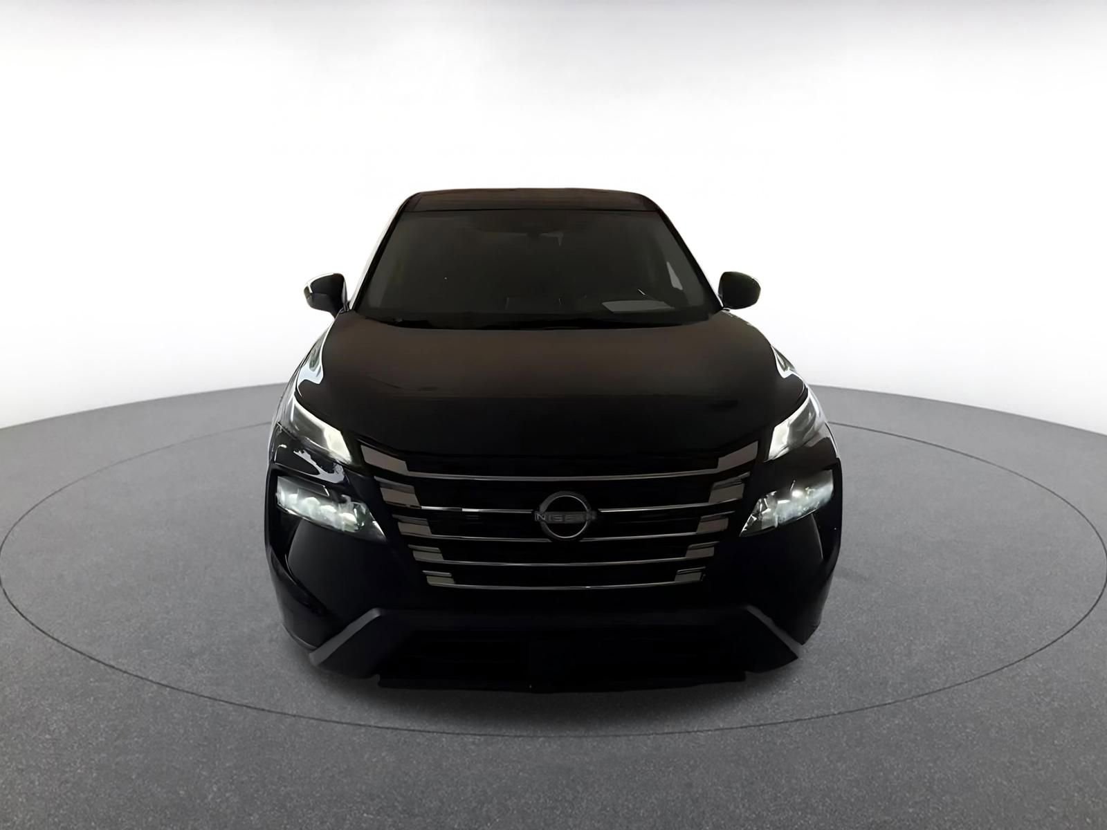 Thumbnail: 2025 Nissan Rogue - 4