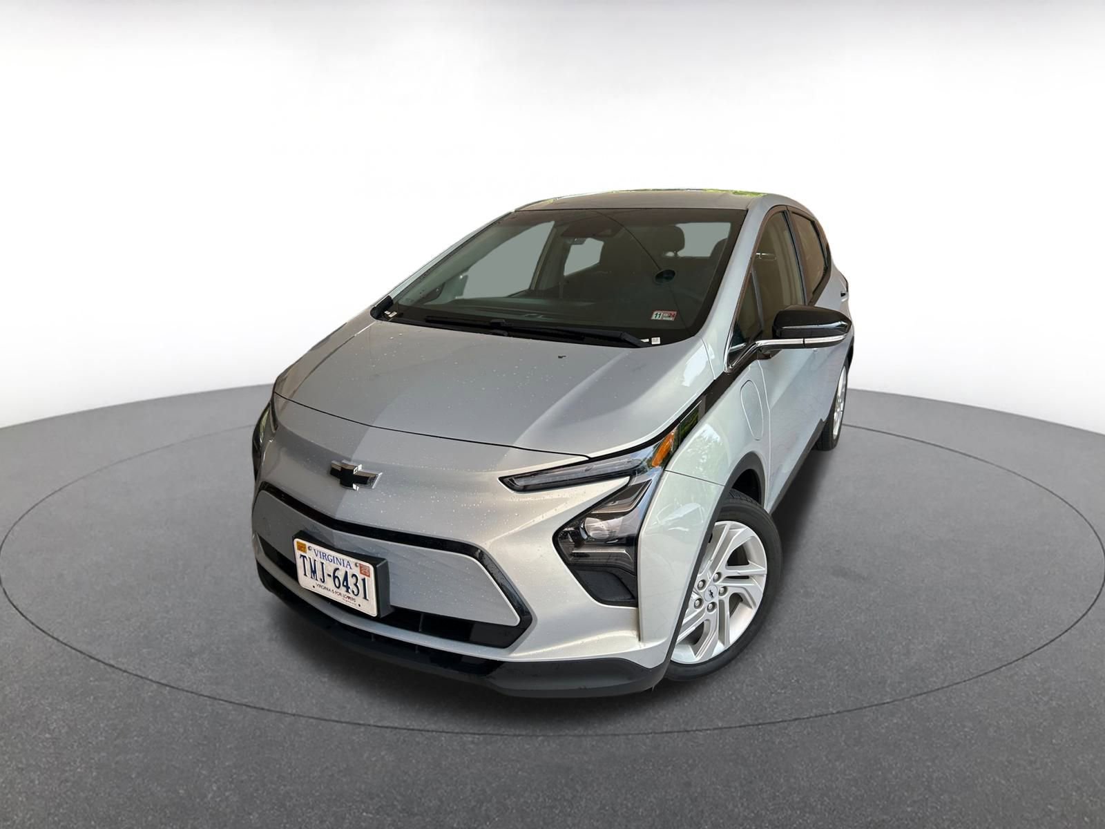 Thumbnail: 2023 Chevrolet Bolt EV - 3