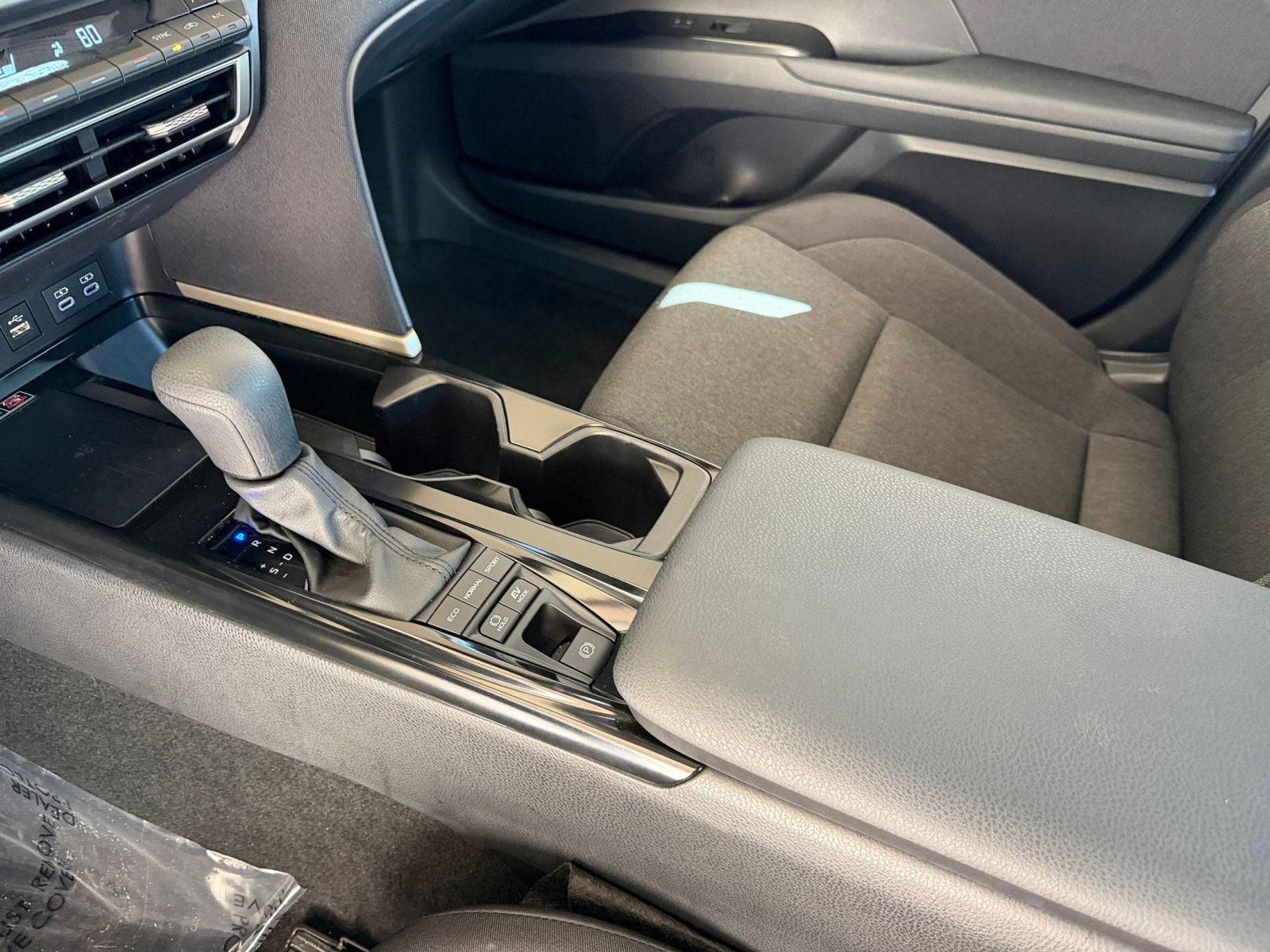 Thumbnail: 2025 Toyota Camry - 35