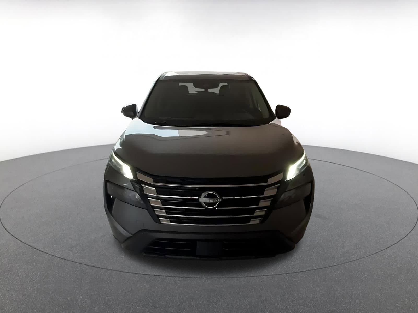 Thumbnail: 2025 Nissan Rogue - 4